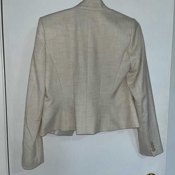 Calvin Klein Beige Cream Blazer- size 2 XS - Picture 5 of 6
